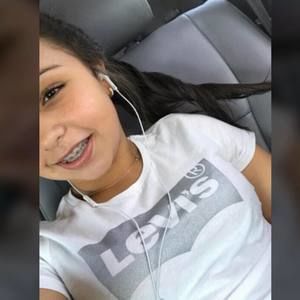 Meet your Posher, Daniela